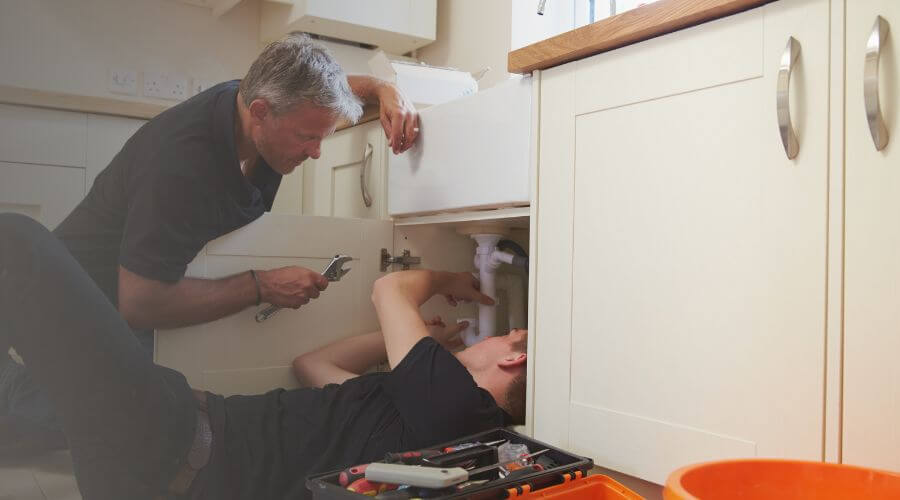 Professional same day plumber in Bates, OR
